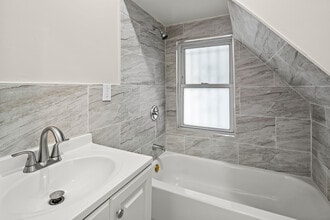 202 N 1st St, Unit 1 in Paterson, NJ - Building Photo - Building Photo