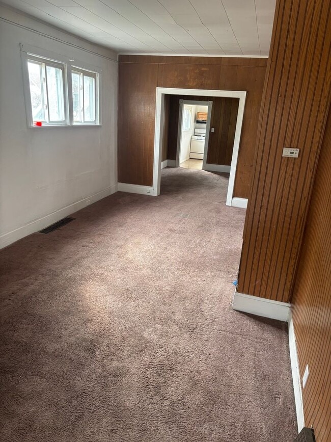 441 S 11th St in Saginaw, MI - Building Photo - Building Photo