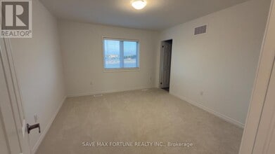 196 Stamson St in Kitchener, ON - Building Photo - Building Photo