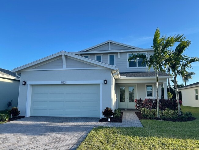 property at 11621 SW Lyra Dr.