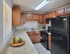 7833 Eaton Ave in Jacksonville, FL - Building Photo - Building Photo