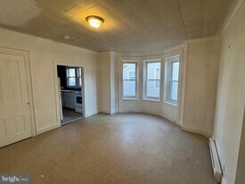 85 Oak St in Bridgeton, NJ - Building Photo