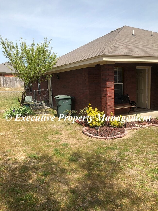 property at 314 Janelle Dr