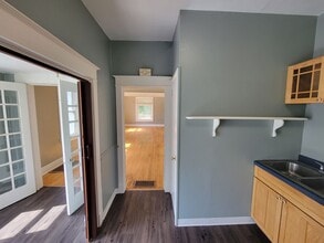 526 N 12th Ave E in Duluth, MN - Building Photo - Building Photo