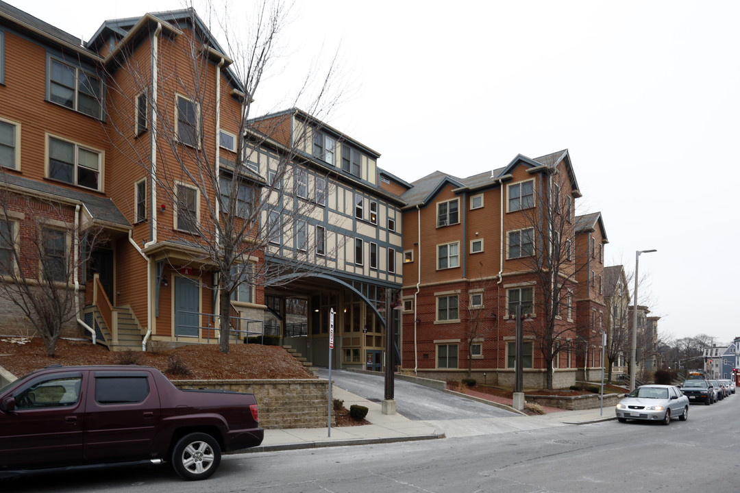 270 Centre Street in Jamaica Plain, MA - Foto de edificio