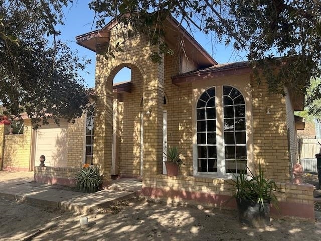 156 Lynn Loop in Laredo, TX - Building Photo - Building Photo