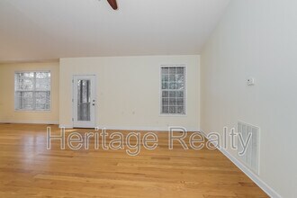 880 Glenfield Dr in Lenoir City, TN - Building Photo - Building Photo