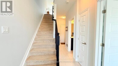 1418 Hemlock Rd in Ottawa, ON - Building Photo - Building Photo