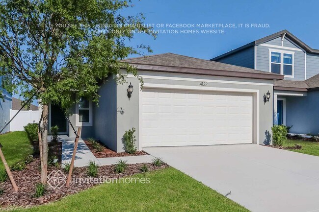 4132 Goldfoil Rd in Spring Hill, FL - Building Photo - Building Photo