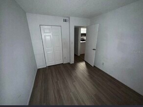 5313 Summerlin Rd in Ft. Myers, FL - Building Photo - Building Photo