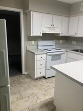 241 Riley Ave in Macon, GA - Building Photo - Building Photo