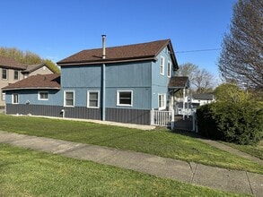 111 Erie St in Oswego, NY - Building Photo - Building Photo