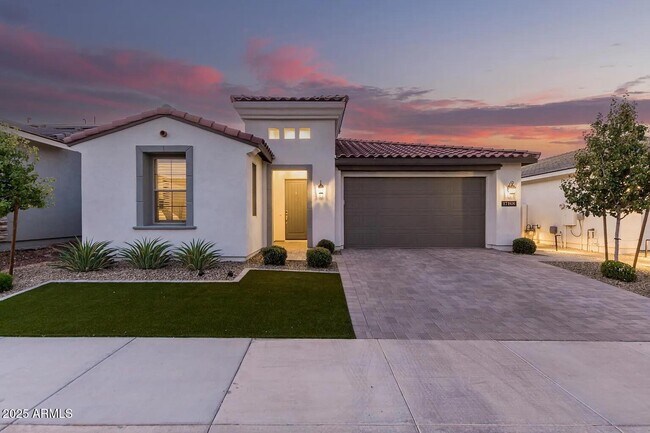 17168 W Rocklin St in Surprise, AZ - Building Photo - Building Photo