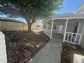4830 Aquamarine Dr NE in Rio Rancho, NM - Building Photo - Building Photo