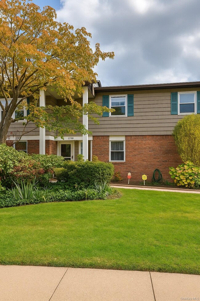 property at 17 Alex Ln