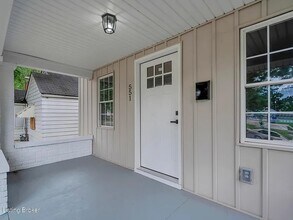 551 Denmark St in Louisville, KY - Building Photo - Building Photo
