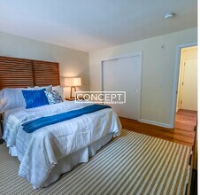 15 Captain Parker Arms in Lexington, MA - Building Photo - Building Photo