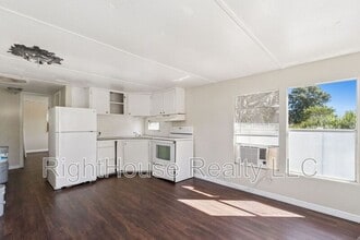 2854 Lake Alfred Rd in Winter Haven, FL - Building Photo - Building Photo