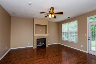 12132 Old Willow Rd in Charlotte, NC - Building Photo - Building Photo