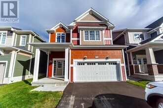 260 Beechwood Forest Ln in Gravenhurst, ON - Building Photo - Building Photo