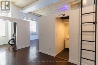 21 Nassau St in Toronto, ON - Building Photo - Building Photo