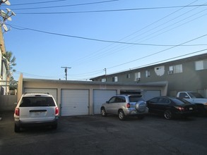 10030 Wiley Burke Ave in Downey, CA - Foto de edificio - Other