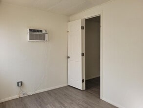 1420 S Warner Dr in Apache Junction, AZ - Building Photo - Building Photo