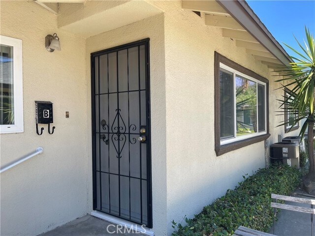 507 S Baldwin Ave-Unit -D in Arcadia, CA - Building Photo - Building Photo