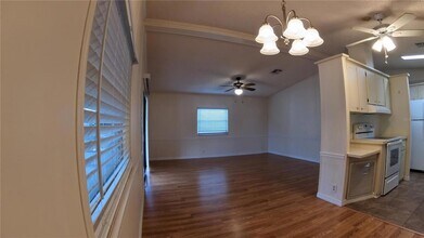 2055 S Floral Ave in Bartow, FL - Building Photo - Building Photo