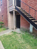 12500 Sandpiper Dr in Houston, TX - Building Photo