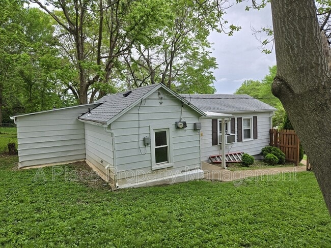 8615 Ardelia Ave in St. Louis, MO - Building Photo - Building Photo