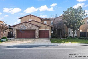 3998 Chiavari Way in Manteca, CA - Building Photo
