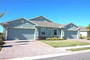 20031 Fiddlewood Ave in North Fort Myers, FL - Building Photo