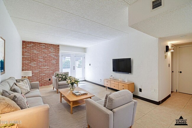 property at 3416 N 44th St