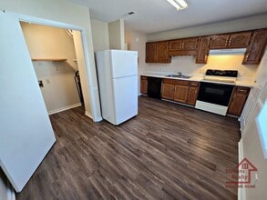 402 Peek Dr in Cookeville, TN - Building Photo - Building Photo