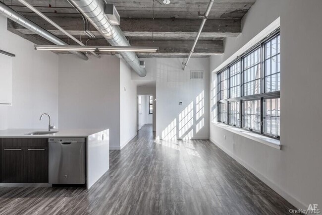 property at 121 Westmoreland Ave