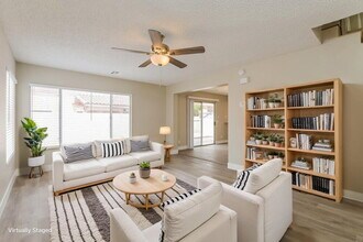 1460 Grub Stake Cir in Henderson, NV - Foto de edificio - Building Photo