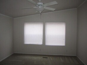 10207 Elderberry Park Ln in Tomball, TX - Building Photo - Building Photo