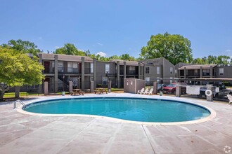 Timbercrest Apartments in Palestine, TX - Foto de edificio - Building Photo