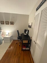 63 Selkirk Rd, Unit 8 in Boston, MA - Foto de edificio - Building Photo