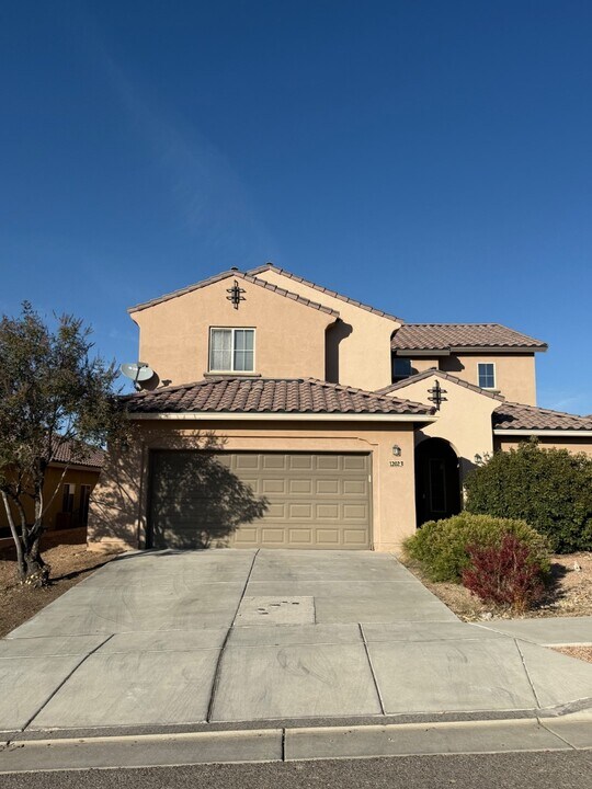 12023 Pocono Rd SE in Albuquerque, NM - Building Photo