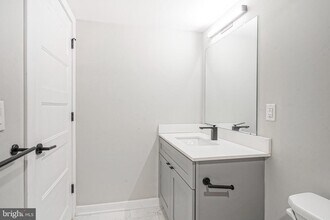 1710 Cambridge St in Philadelphia, PA - Building Photo - Building Photo