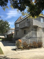 622 E Providencia Ave in Burbank, CA - Foto de edificio - Building Photo