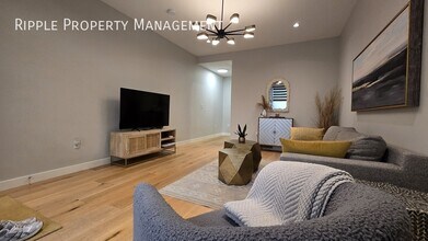 408-427 27 Ave NE in Calgary, AB - Building Photo - Building Photo