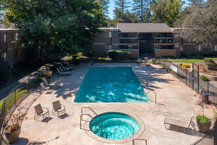 Fountain Grove Apartments