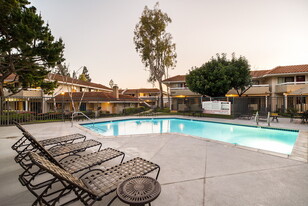 Camarillo Oaks Apartamentos