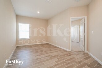 413 Stone Arbor Ln in St. Augustine, FL - Foto de edificio - Building Photo