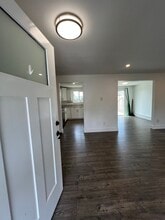 5326 Green Hills Ave NE in Tacoma, WA - Building Photo - Building Photo