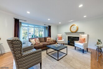 7 Byron Rd in Millburn, NJ - Building Photo - Building Photo
