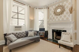 1821 19th St NW in Washington, DC - Building Photo